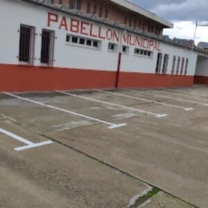 Pabellon deportivo de Cacabelos en Cacabelos