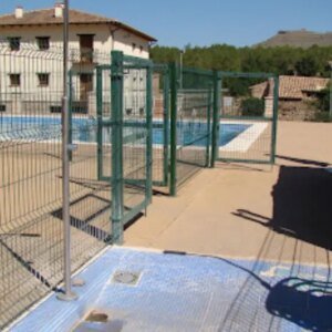 Piscina Municipal Fuentes de Rubielos en Fuentes de Rubielos