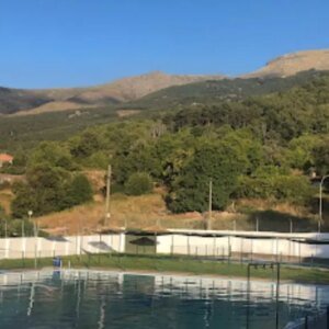 Piscina Municipal de Candelario en Candelario